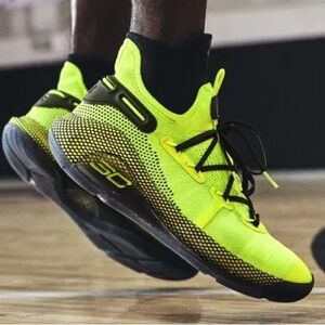 Under Armour Steph Curry 6 Coy Fish (3020612-302) Neon Volt Black Mens Size 10.5